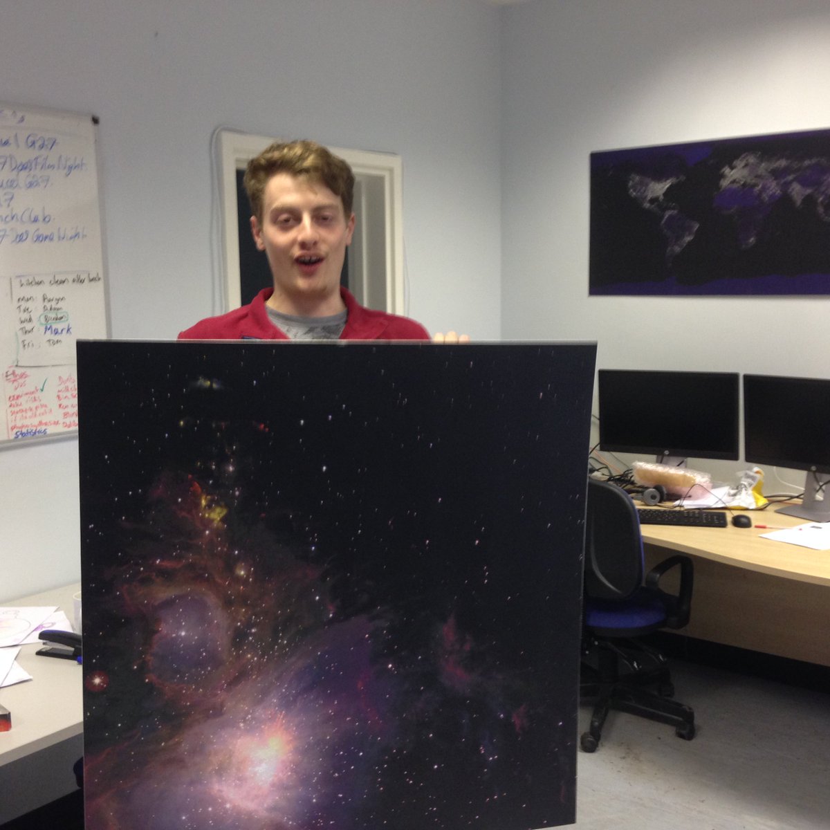 physicsG27's tweet photo. Everyone give a huge thanks to Adam for his efforts in holding up the backdrop for our photoshoot. #G27 #picsOrItDidntHappen #niceBackdrop https://t.co/GcjdBZqipi