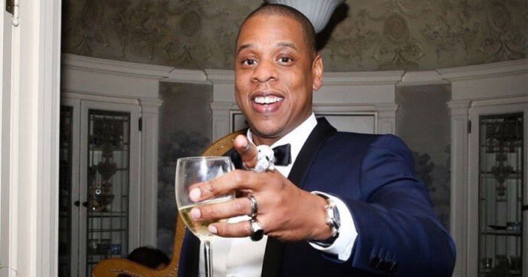 BIackPplVids's tweet photo. Congratulations to Jay Z for being the first rapper inducted into the Songwriter's Hall of Fame https://t.co/Viu53vBDXe