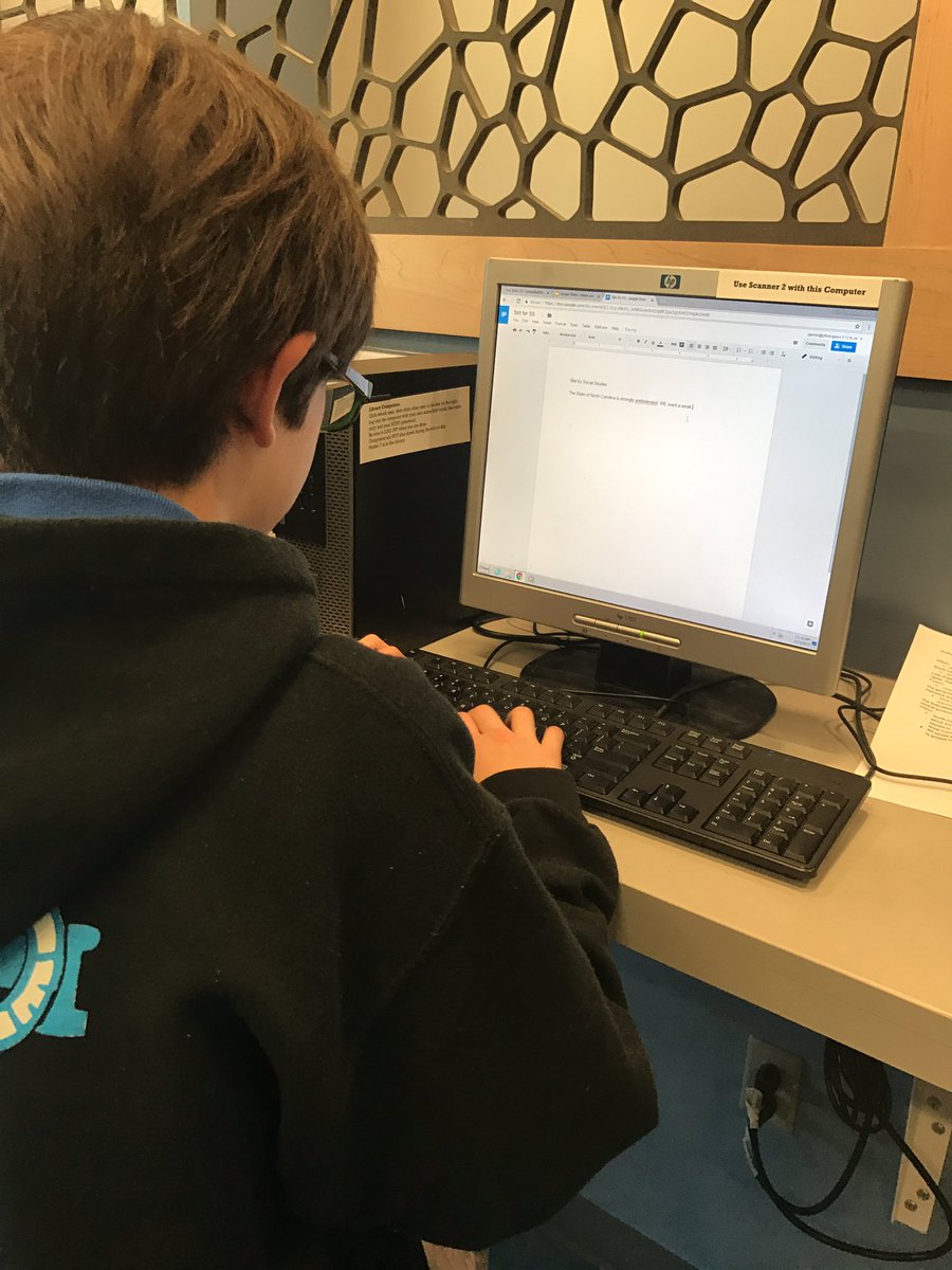 PFTSTA's tweet photo. Ss use google docs to write a play for #sschat about how the federal government was designed after the Am. Revolution. #DLDay @OfficialDLDay https://t.co/s4QISuKxU5