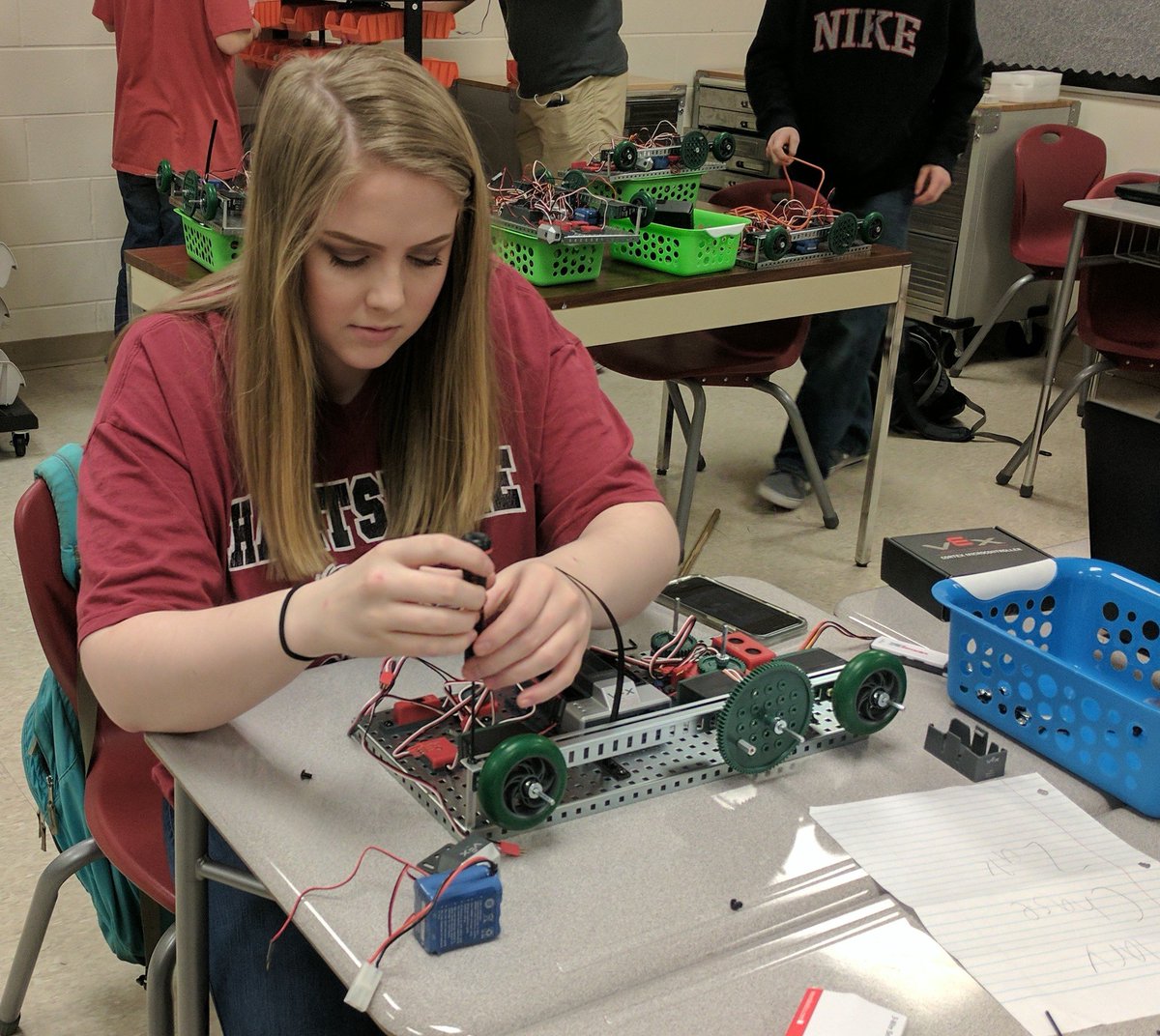 kimpitt78's tweet photo. Robotic Test Bed builds in Hartselle Engineering @hartsellehigh #HartselleEngineering https://t.co/c5l8UjWztJ