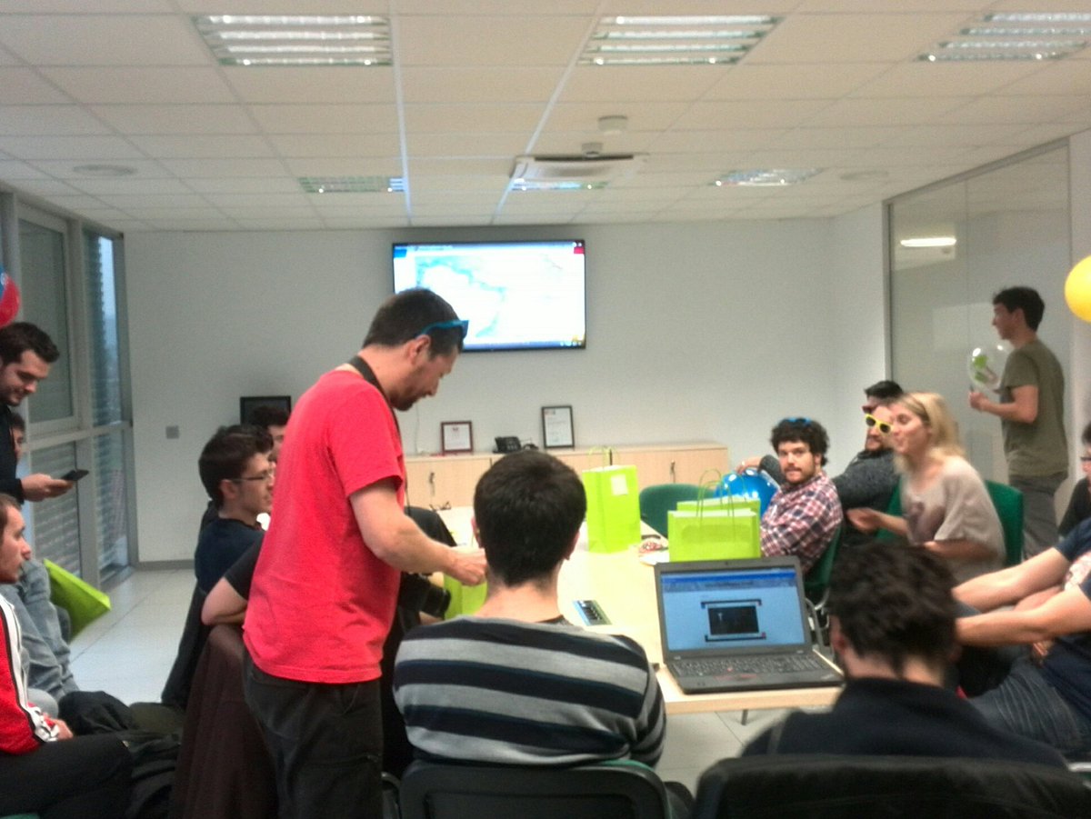 alostale's tweet image. Getting #ready4hashcode