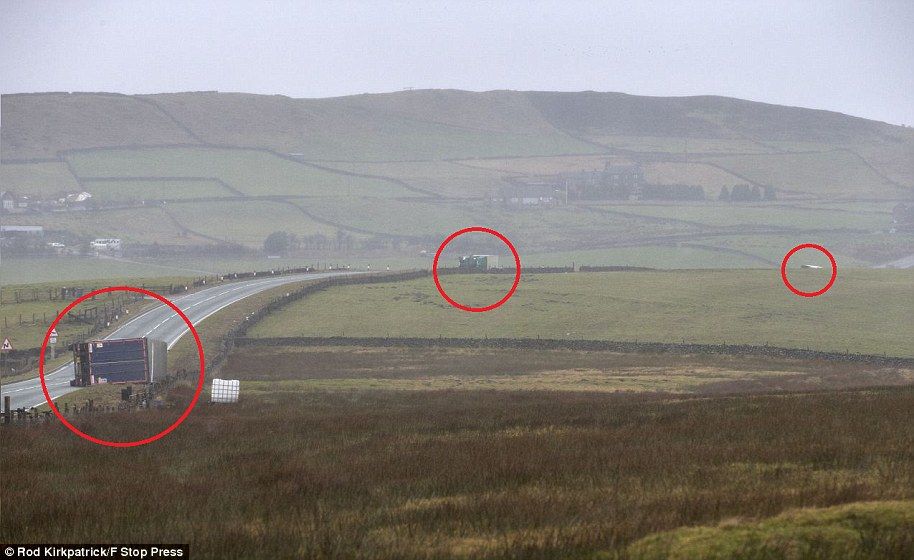 StormHour's tweet photo. Three high-sided lorries blown off A53 near Flash within half mile of each other as #StormDoris batters Britain https://t.co/CEr0COf5wm https://t.co/xKXHMD9ub9