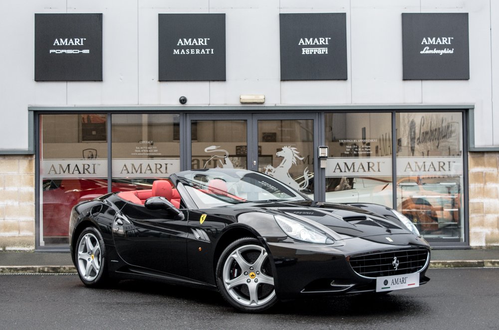 Choice of 3 Ferrari Californias available from AMARI today!

Which colour combination would you choose?