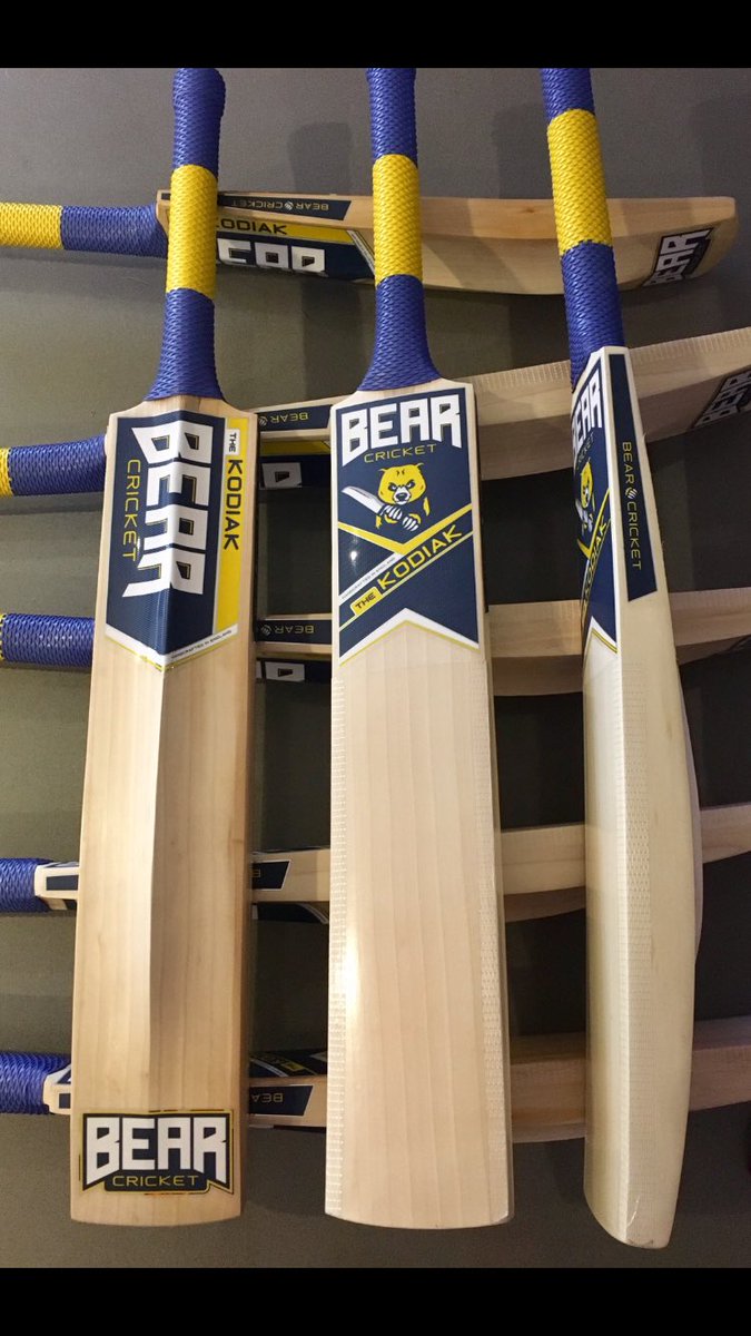SpenVictoriacc's tweet photo. Check out this gear from @Bear_Cricket the bats are incredible #Guns https://t.co/qotnIAOcmz