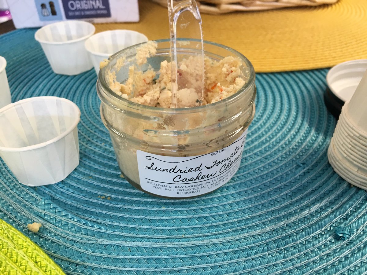 ConsciousCHA's tweet image. Yummy #vegan cashew cheese and Jilz Crackers at .@NutritionW today... #CHA #ConsciousChattanooga #HealthyMindBodySpirit