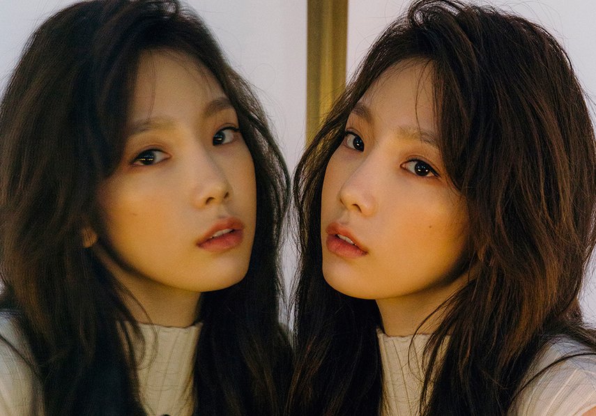 SoompiSpanish's tweet photo. [Actualizado] #Taeyeon de #GirlsGeneration libera nuevo video destacado y más fotos para “My Voice”
https://t.co/rwdG750cvg https://t.co/JUtjCobPkP
