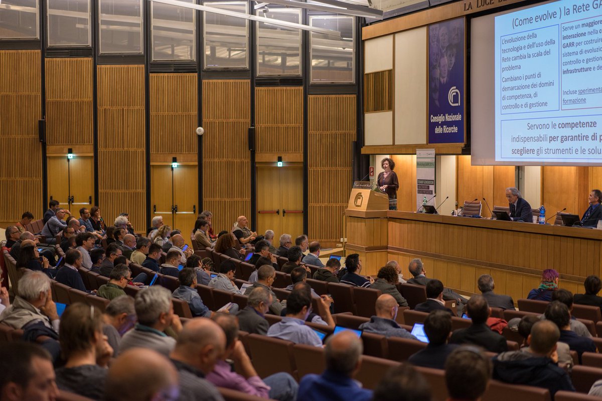 ReteGARR's tweet photo. Sono aperte le registrazioni per il Workshop GARR 2017- NETVOLUTION: idee, tecnologie e servizi per la comunità https://t.co/PlSys1FNQN https://t.co/plZq532gzw