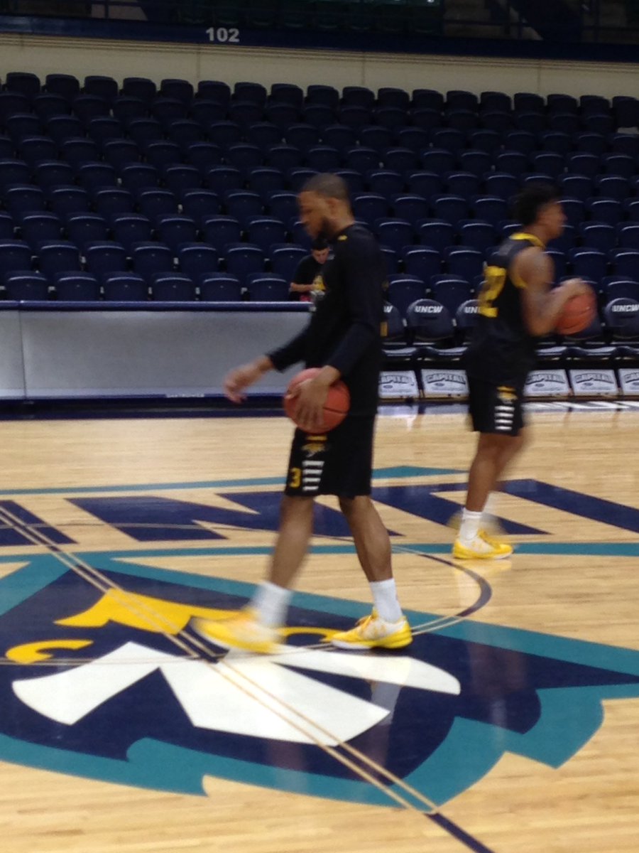 Towson_MBB's tweet photo. We are live here at UNCW for our pregame shootaround. Game time is 7p from Trask Coliseum. https://t.co/jDRdTcfAtY