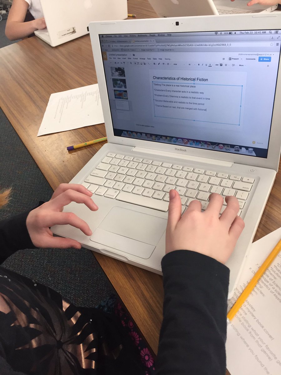 MrsPlayerLibA2's tweet photo. 3rd graders are using Google Slides to show what they learned about various literary genres! @A2schools #MIDLDay #DLDay @OfficialDLDay https://t.co/qcHZoO9Aok