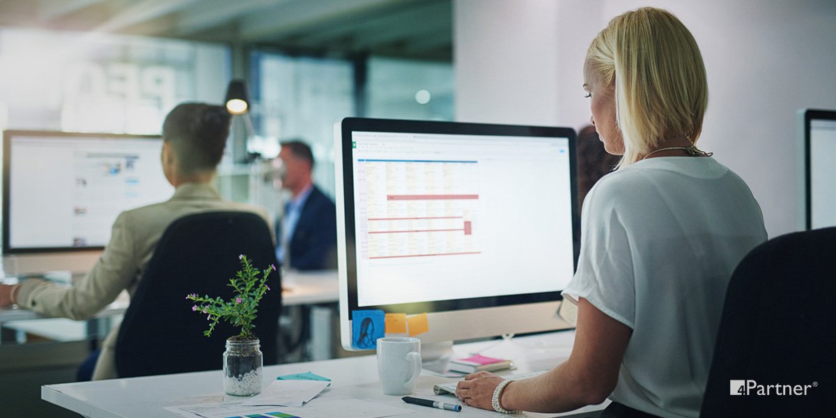 4Partner's tweet image. Quem ganha a batalha das nuvens? #GoogleAppsforWork #Office365