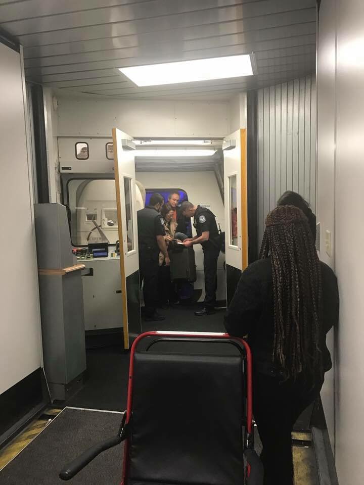 KatieAnnieOakly's tweet photo. What a police state looks like. RT @brittontaylor: Customs Agents forcibly checking ID of EVERY PASSENGER deplaning from a DOMESTIC flight. https://t.co/TwG1mcIFyF