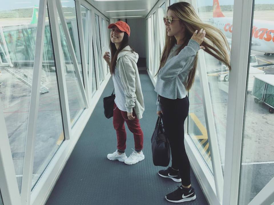 pdc_mjma's tweet photo. @CorinaSmith_ tienes el mejor novio @GustavoElis 😍,una mejor amiga talentosa @Vanessasuarez6 👭 unos fans que t aman como no te imaginas😍🇻🇪😍 https://t.co/sCoCO3QSbw