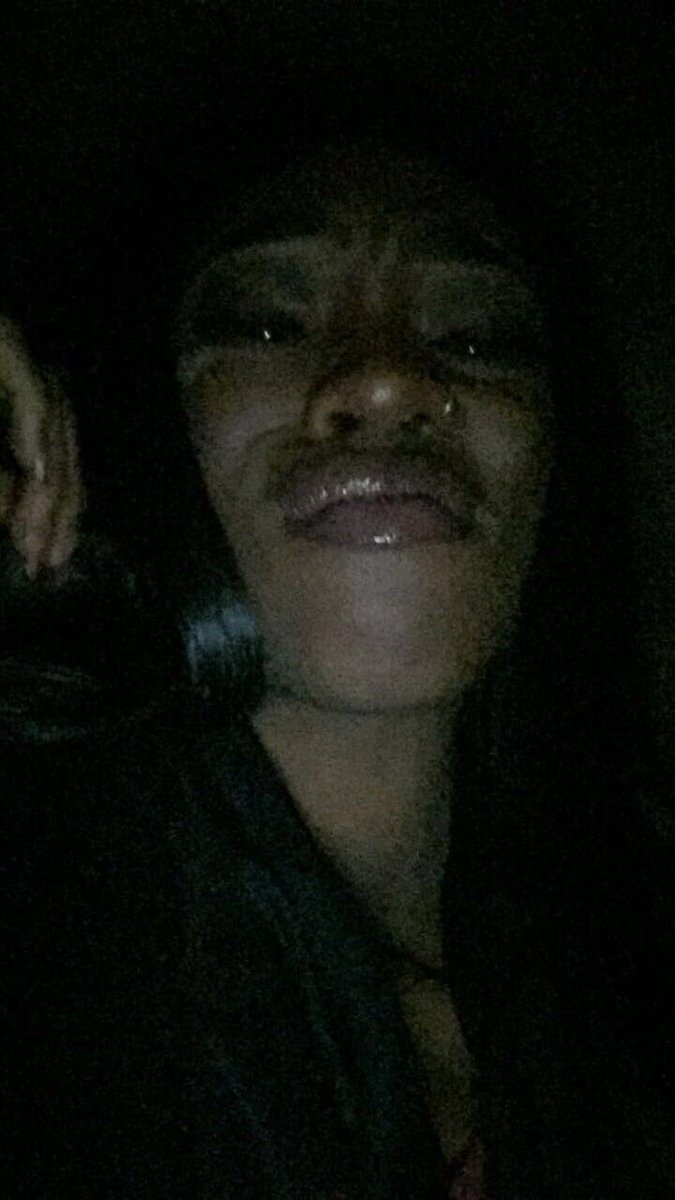 friesxo's tweet photo. "u not really gay tho"
"u just ain't been w the right dude"
"let me make u straight"
"u just gay bc he broke ur heart" https://t.co/38v02UdAgd