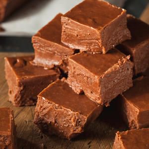 FullMoonKitchen's tweet photo. Decadent slow cooker desserts to delight your palette https://t.co/dJVhh8LBM1 #baking #recipes #slowcooker https://t.co/nQkLAjYSLV
