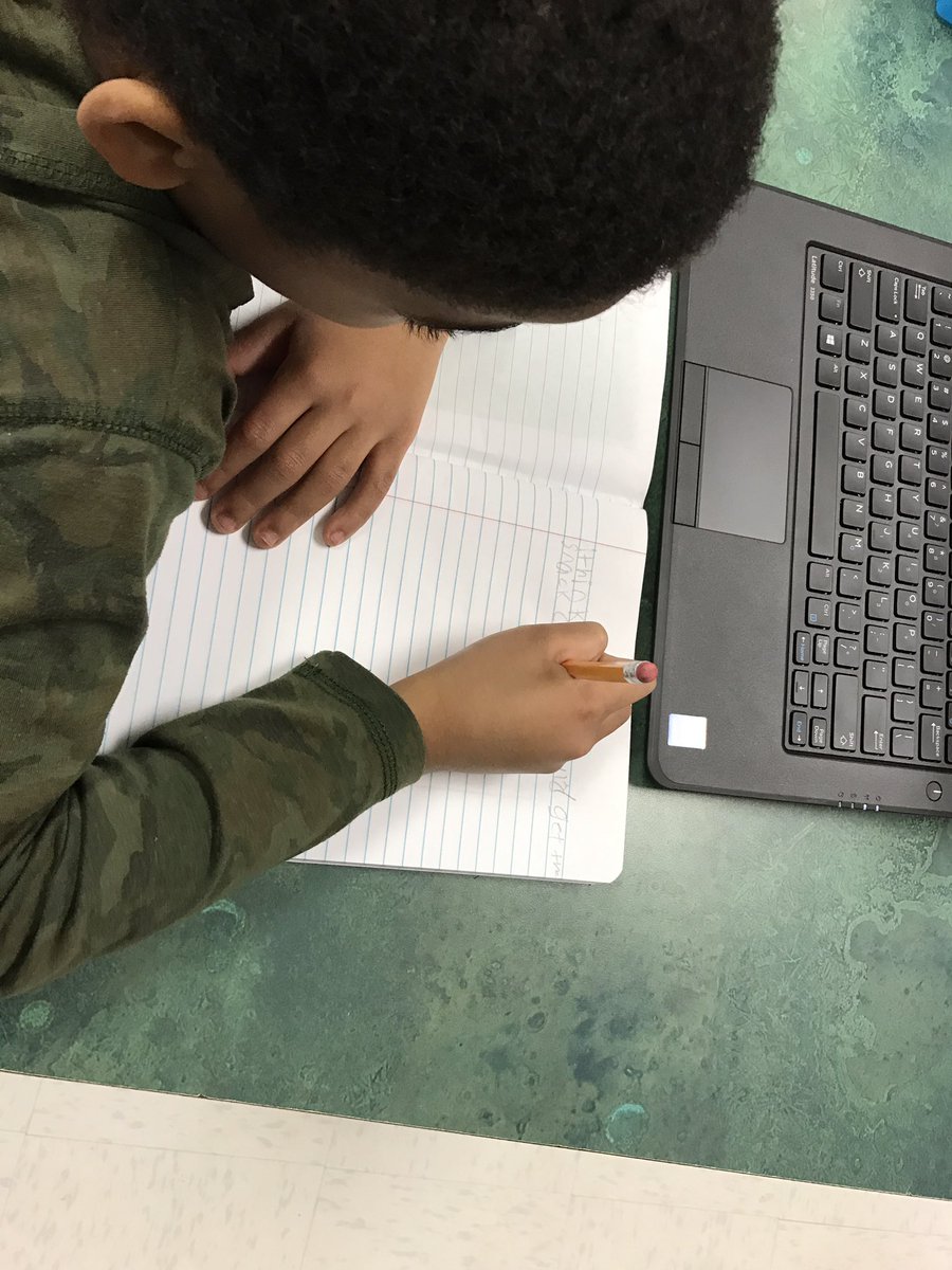 RankinMMrs's tweet photo. Best part of digital learning day: watching my students choose the learning method that suited them best! #DLDay @jcityTNschools https://t.co/CqlrYTiPaM