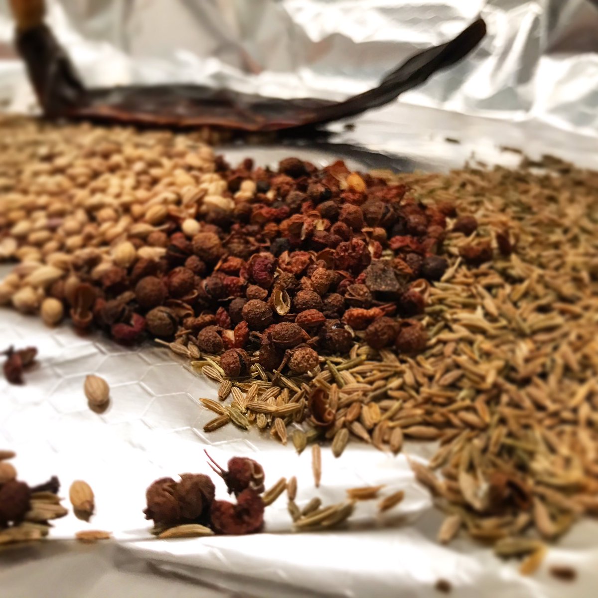 scratch_london's tweet photo. Pls share
1 spot left for my Saturday's #supperclub. There may be some xtra @FilippoBerio olive oil treats for Scratchy guests too 🙊DM me. https://t.co/h4Wnnl31Bx