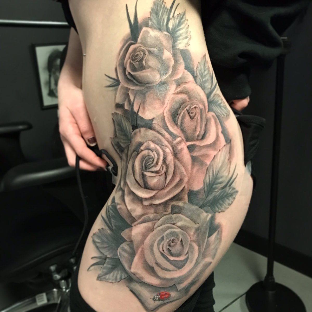 slaprox's tweet photo. Got to finish this piece at @ATtattoos I'll be posting a healed shot of this piece soon. #SlapOne #ArtisticTheories https://t.co/1HB64n172z