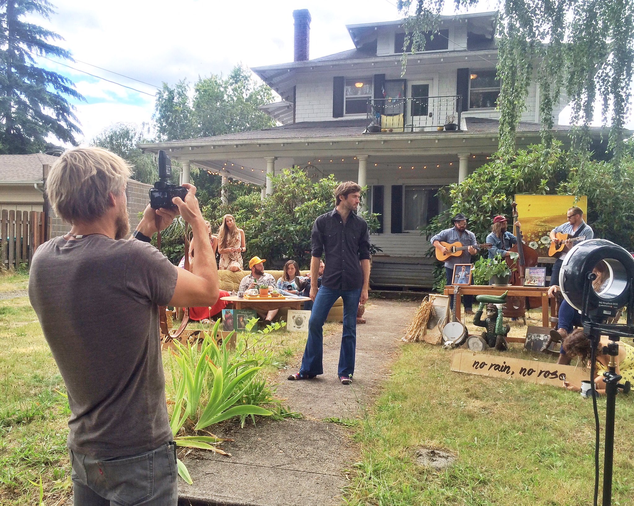 John Craigie On Twitter Tbt To Shooting The Album Cover For No Rain No Rose With Benmoon Norainnorose