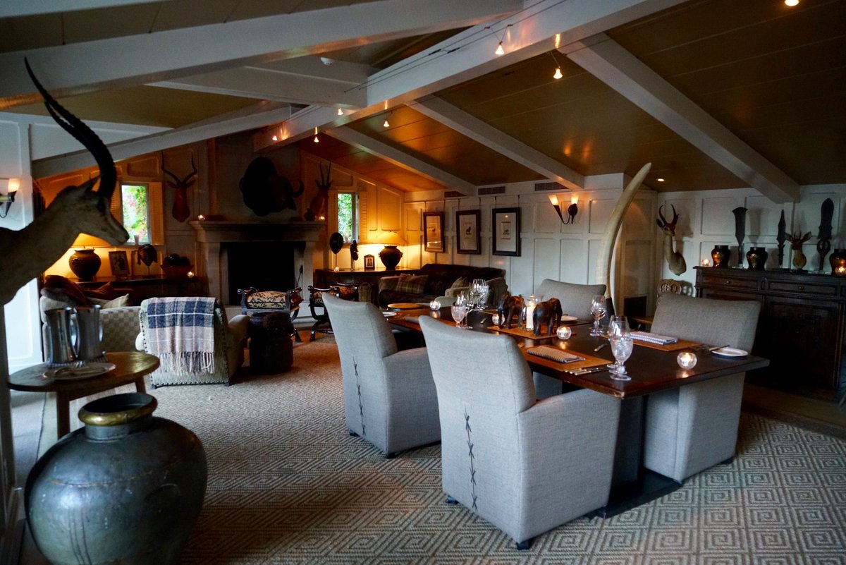 Huka Lodge is THE place to stay in New Zealand. Check our full review and go count those air-miles! buff.ly/2lzudX0 #hukalodge