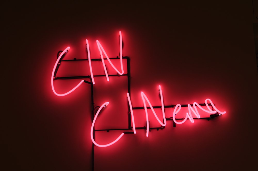 Lynx_art's tweet image. Meet #PiotrKrzymowski - London-based visual artist. 
 wp.me/p2So8V-49S #collage #art #neon #retrocinema #londonartist