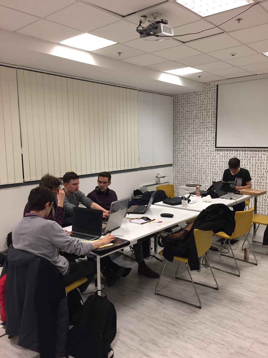 Explorer_HQ's tweet photo. Work in progress #googlehashcode #hashcode2017 #google @HacklagHQ https://t.co/cFLSwunyhY
