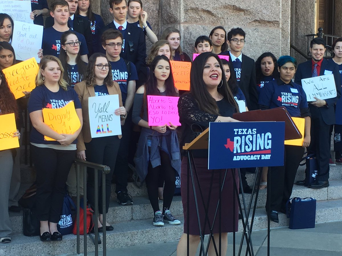 AshleyG_KVUE's tweet photo. .@RepMaryGonzalez talking abt 2 bills #HB330 lets teen moms have access to contraceptives; #HB331 expands "Romeo &amp; Juliet" law to LGBTQ https://t.co/EDyr1Pv2XV