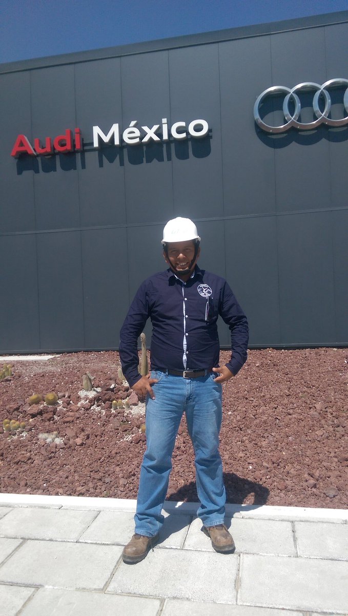 engelmac88's tweet photo. Grupo E202 @EnergiasUTVCO  visita planta de entrenamiento AUDI #orgulloutvco  aprendiendo los nuevos retos de las industrias @nydiadelhi https://t.co/6FAZGMiYJs