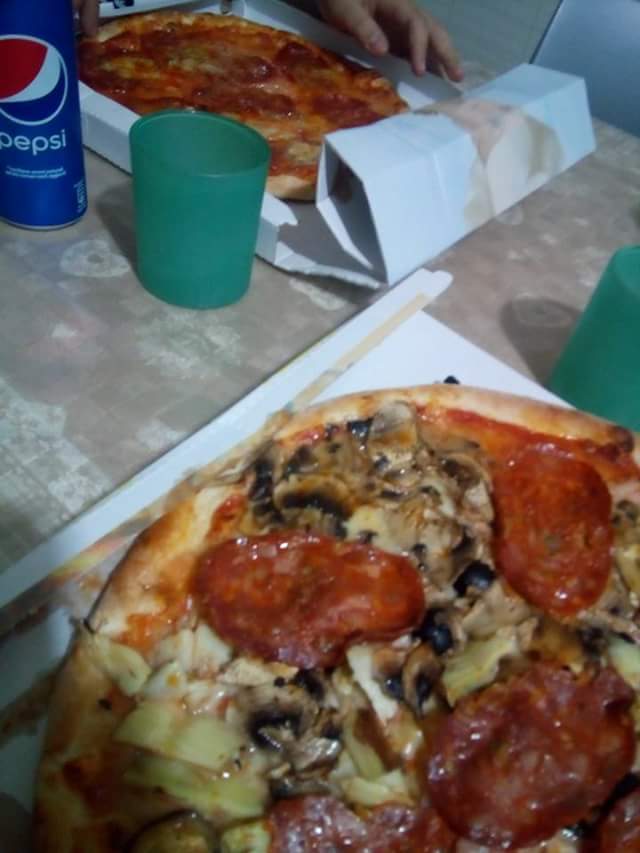 DMgianfranco73's tweet photo. PIZZA DAY
#pizza day #pizza #pizzaforever #follow4follow #commet4like #comment4like #follow4follow 😂 #pizzaforever #pizza commenti #retweet https://t.co/XDRexikxXY