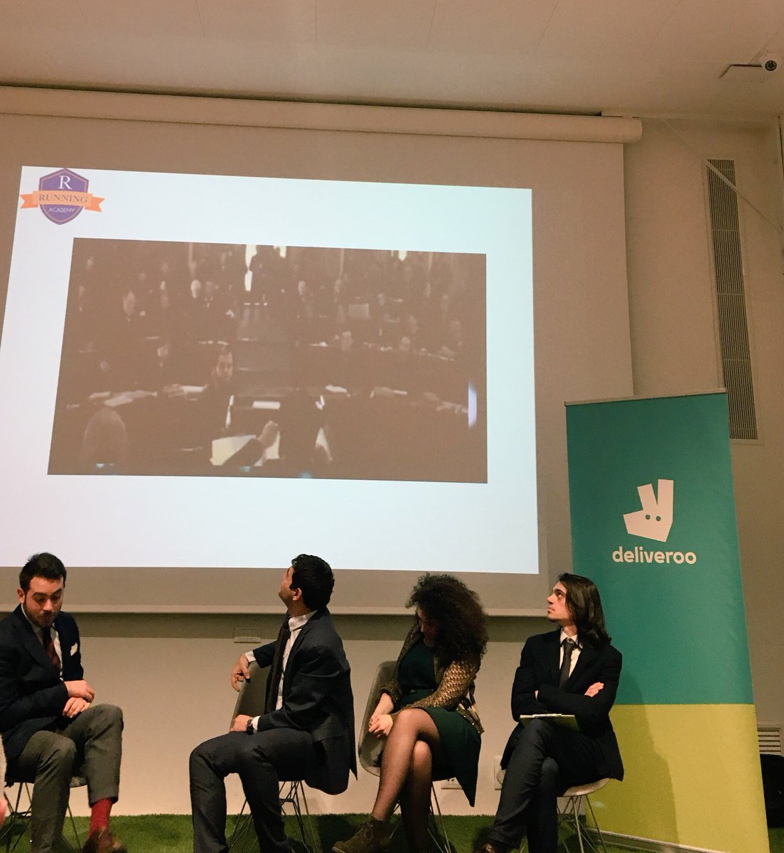 No "Thank you for smoking" ma il bellissimo "Lincoln" di Spielberg per capire l'attività di lobbying #lobby