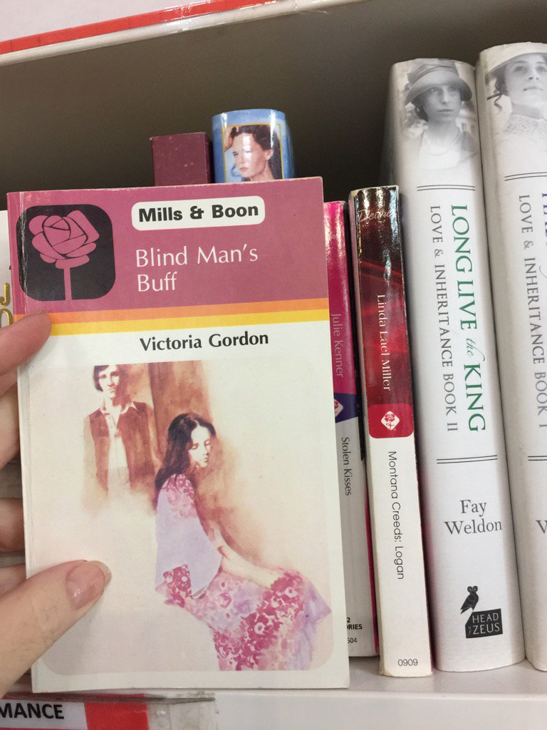 FionaMMarsden's tweet photo. Braved suburbs seeking #loveyourshelfie titles #nofiftybooks at Salvos Doncaster #tooraunchy also don't stock #50sog https://t.co/DnHk200fEf