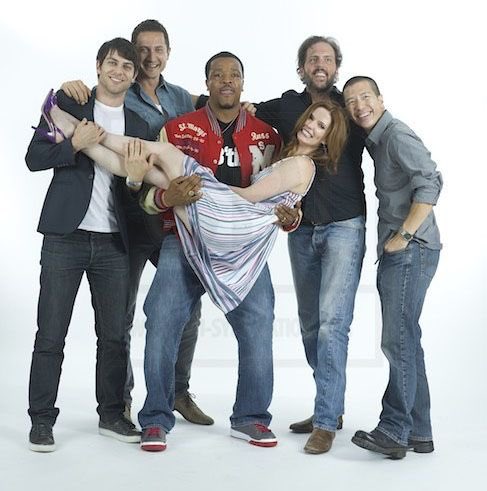 Happy #TBT With <a href="/BitsieTulloch/">Elizabeth Tulloch</a> and the guys of #Grimm ❤