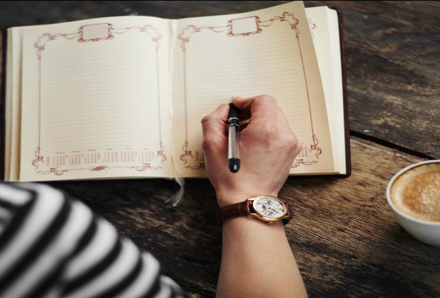 GoTeamABC's tweet image. How To Leverage And Embrace Your Story, From One Author Who Did It crwd.fr/2km1TpM