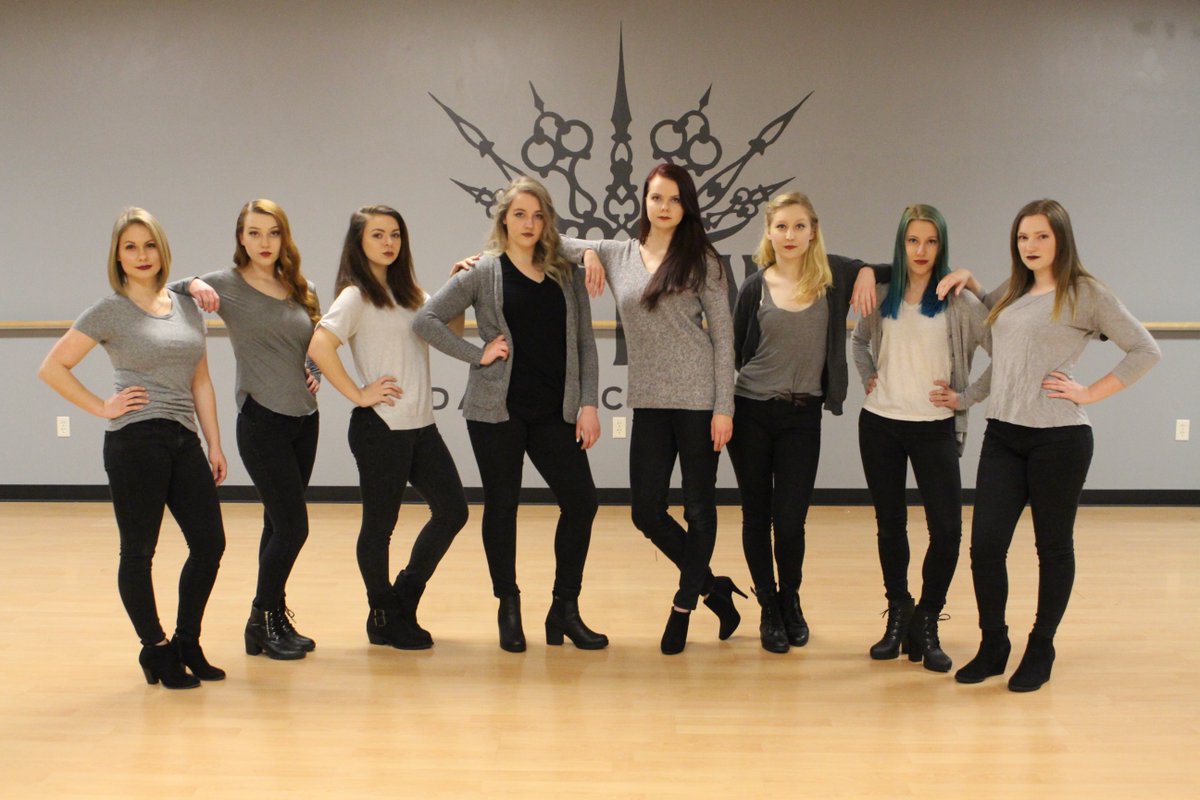 ReignDanceCo's tweet photo. Radiance is our jazz/contemporary group! They practice Tuesdays 8-9:30pm &amp; Sundays 4-5:30pm. More info: https://t.co/IzNVTmK6el 💜 https://t.co/nV2NiHQTHU