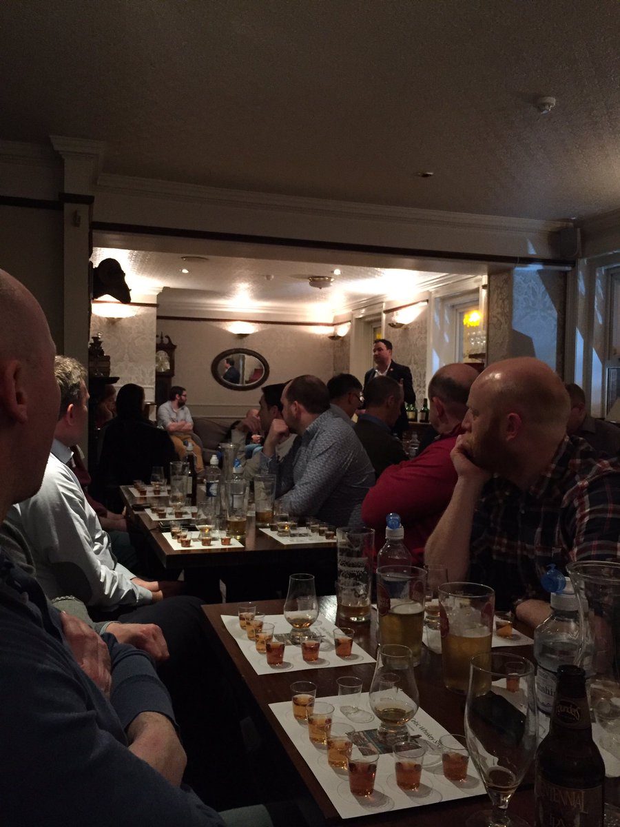 bohstom's tweet image. Only on the Lustau and it's already a great night #redbreast