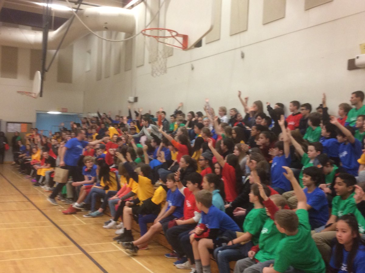 WSMS_Wolves's tweet image. Matthew Lei won the Google Doodle Competition for the state of Oregon! Please help us by voting for the Finalist!!! doodle4google.com