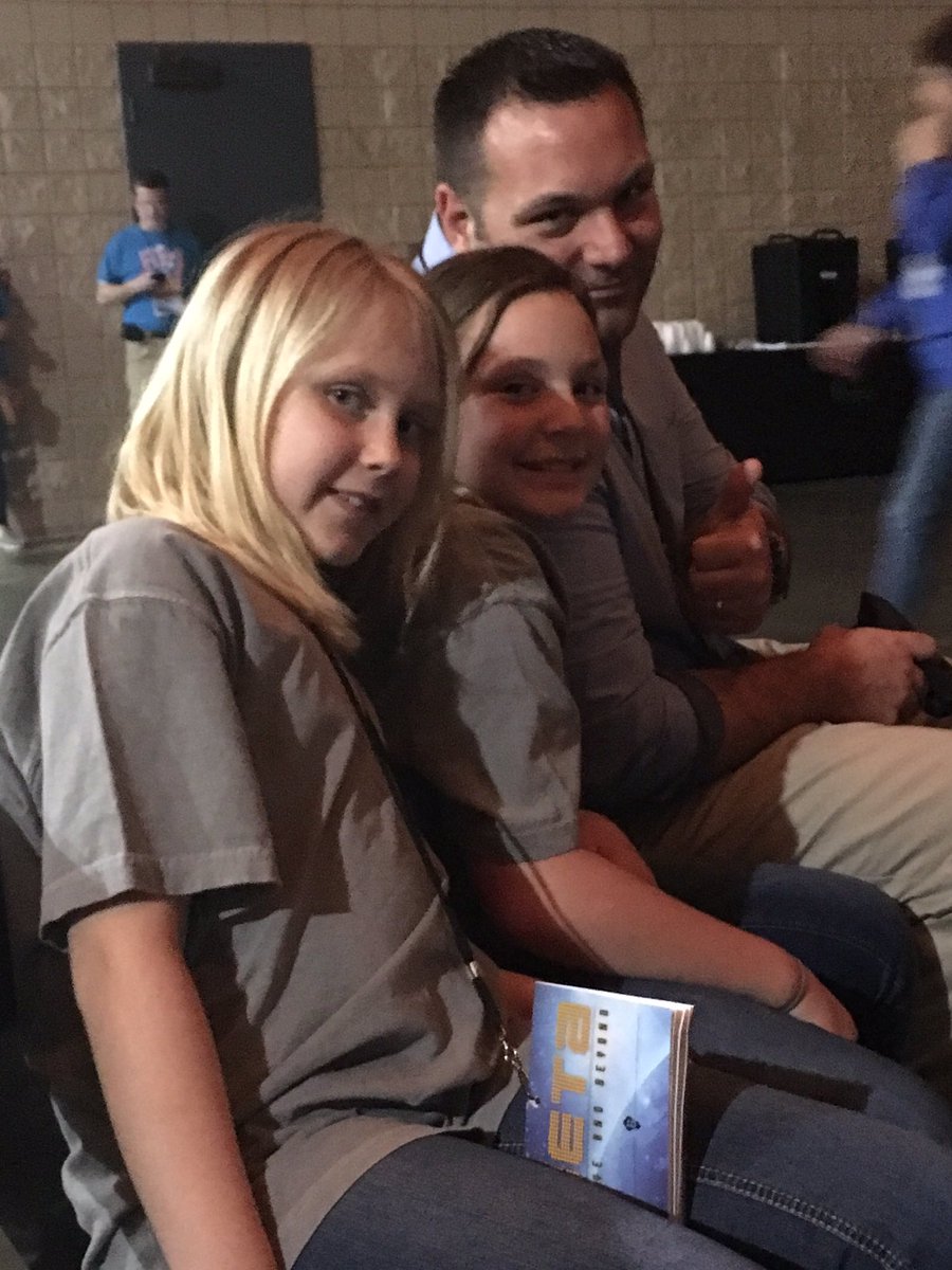 ericalc1970's tweet photo. #betacon17 https://t.co/3P6rat8Z4t