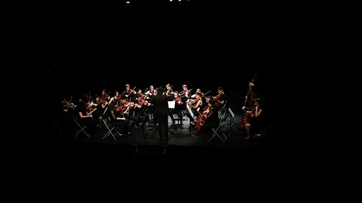 davidcendros's tweet photo. #Britten Conservatori #Badalona amb 
Guiomar Cendrós https://t.co/E6DbwTCrh0