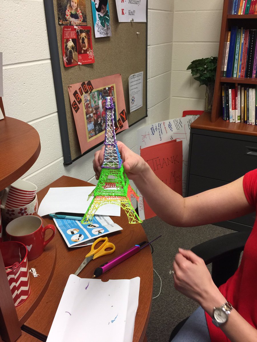 KimmonsJH's tweet photo. Counselors using 3-D pens! https://t.co/Oy4qDyKxdV