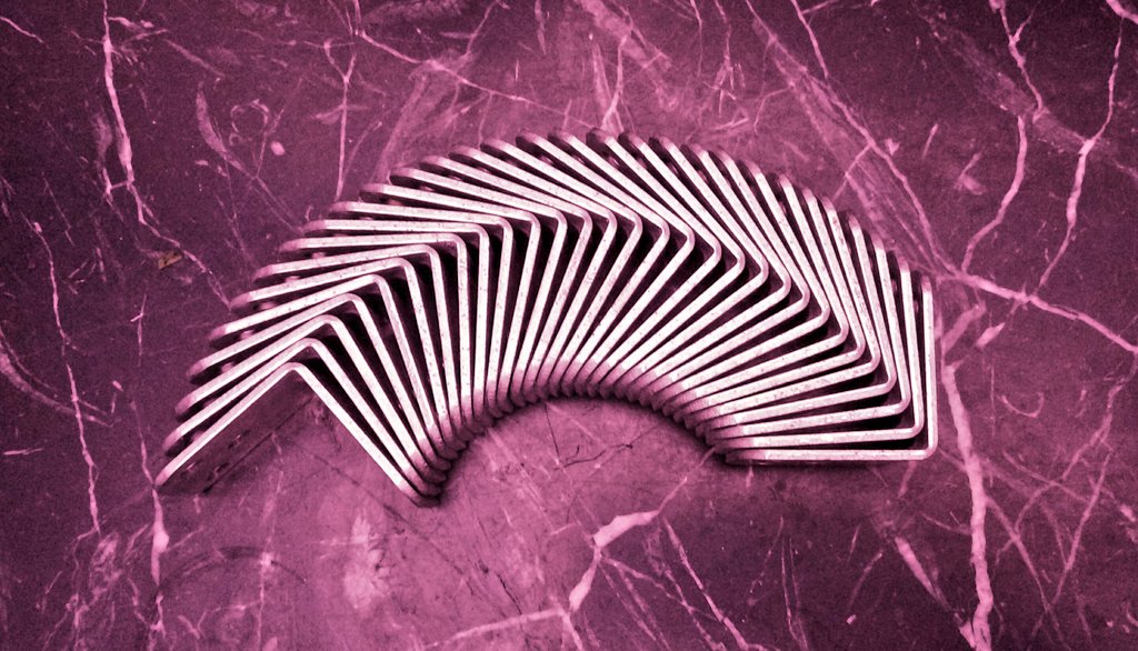 t_metwalli5's tweet photo. It always can be #screw even the #right_angle good night https://t.co/sVuZhNzAff