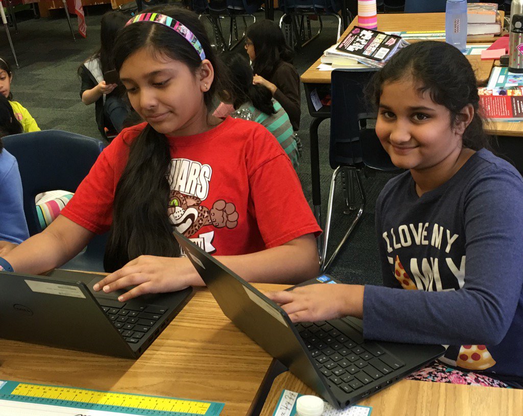 skarinsky's tweet photo. Navigating new sites on Digital Learning Day in Ms. Karinsky's fourth grade class. #sbdld @SBSDMJ @kwboyce @MrsVC3 https://t.co/aDV1JPt2xz