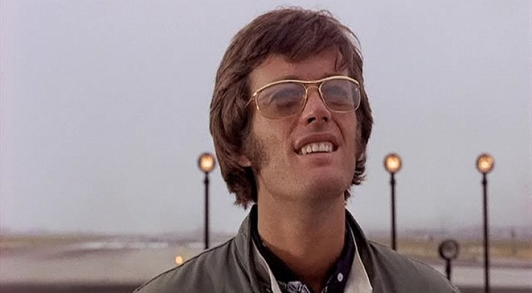 FELIZ CUMPLEAÑOS, PETER FONDA! / HAPPY BIRTHDAY, PETER FONDA! (77)    