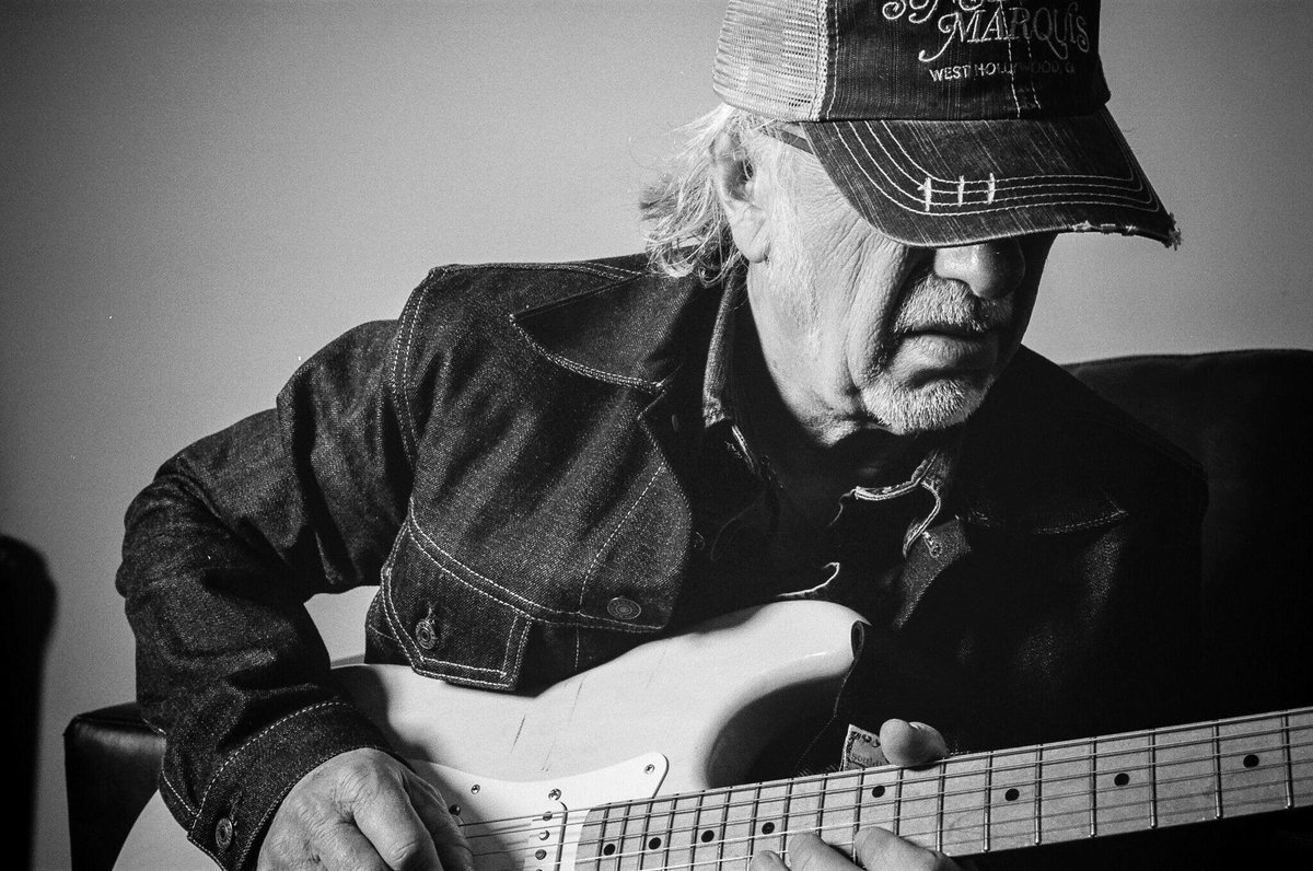 Aerosmith's tweet photo. Let's all wish a big HAPPY BIRTHDAY to Mr. Brad Whitford! Post a happy birthday message for @Whitford1Brad 

Photo by: Zack Whitford https://t.co/UOMQ5wSJO4
