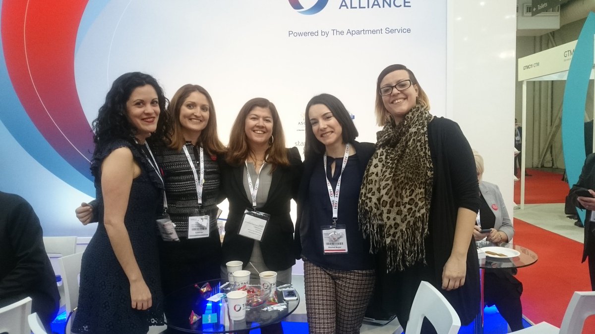RoomspaceIberia's tweet photo. #TheapartmentService was delighted to attend the #btshow at London with their #Iberian team https://t.co/9bjIJV7pja