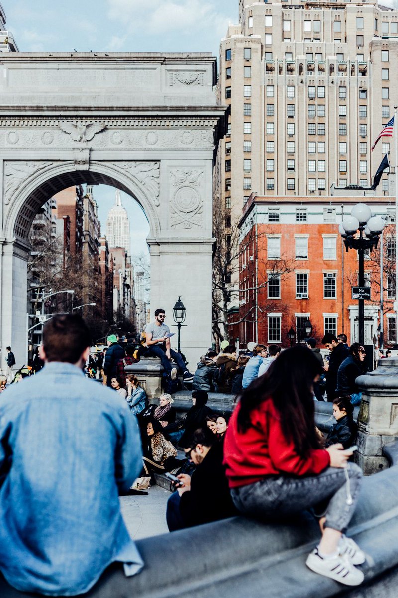 nyuniversity's tweet photo. So this is spring in February? #NYUvibe https://t.co/Fg17aJO0Dw