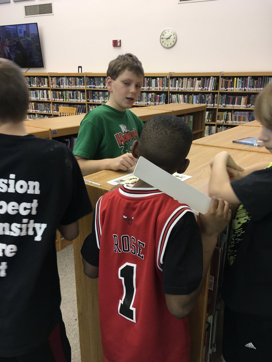 PlattMSLibrary's tweet image. We #EscapedfromMrLemoncellosLibrary today!@CGrabenstein.