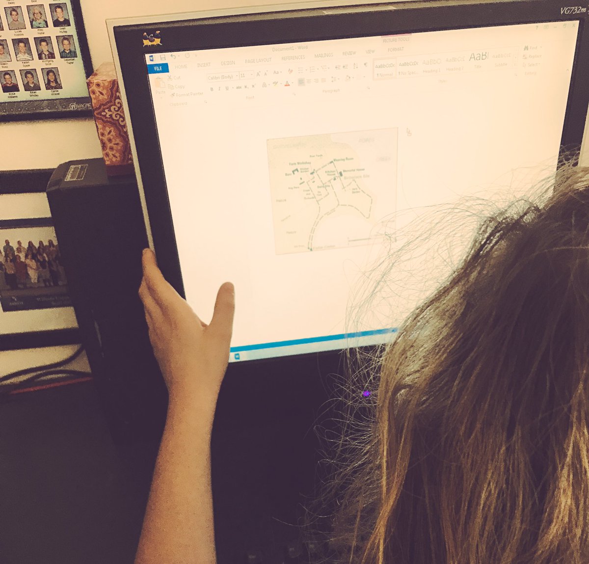 MrsCookTech's tweet photo. 4th grade @WCE_Comets find maps and artifacts related to George Washington #LCR3DLDAY #DLDay https://t.co/3xmY4ICbWZ