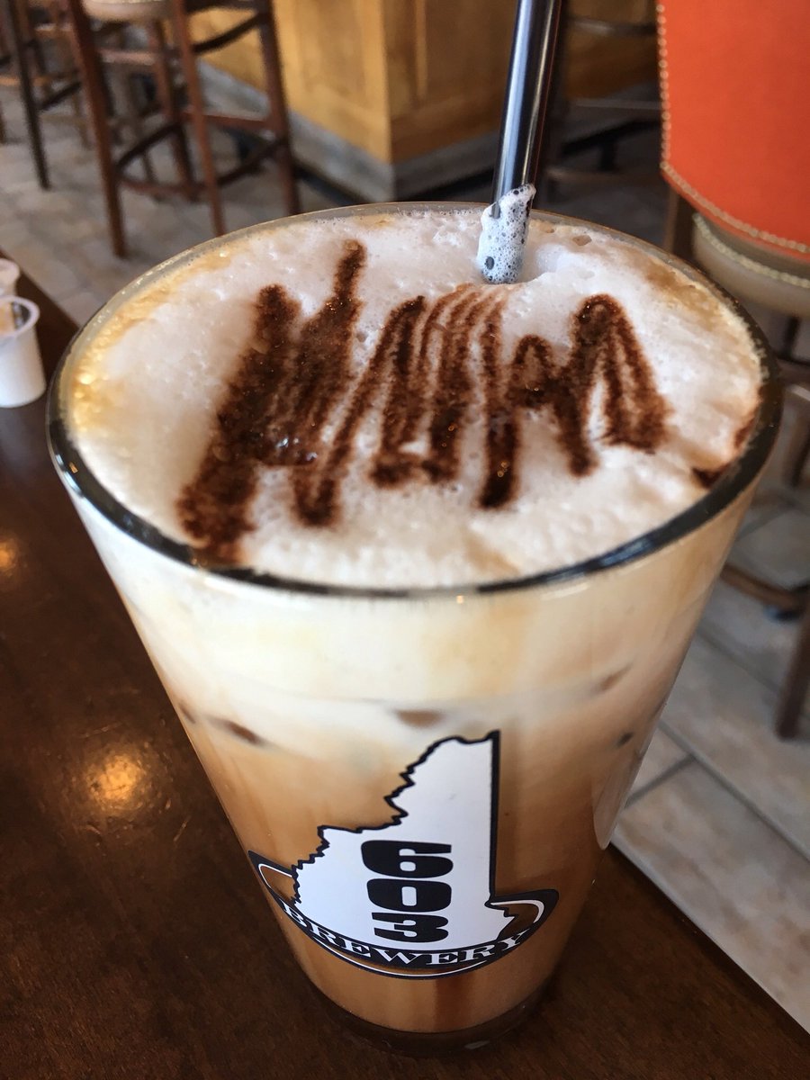 MikeMorinMedia's tweet photo. @JillDLawrence POTUS did not carry N.H. but my barista signed his name on my coffee. https://t.co/i0Vl8TQ2rj