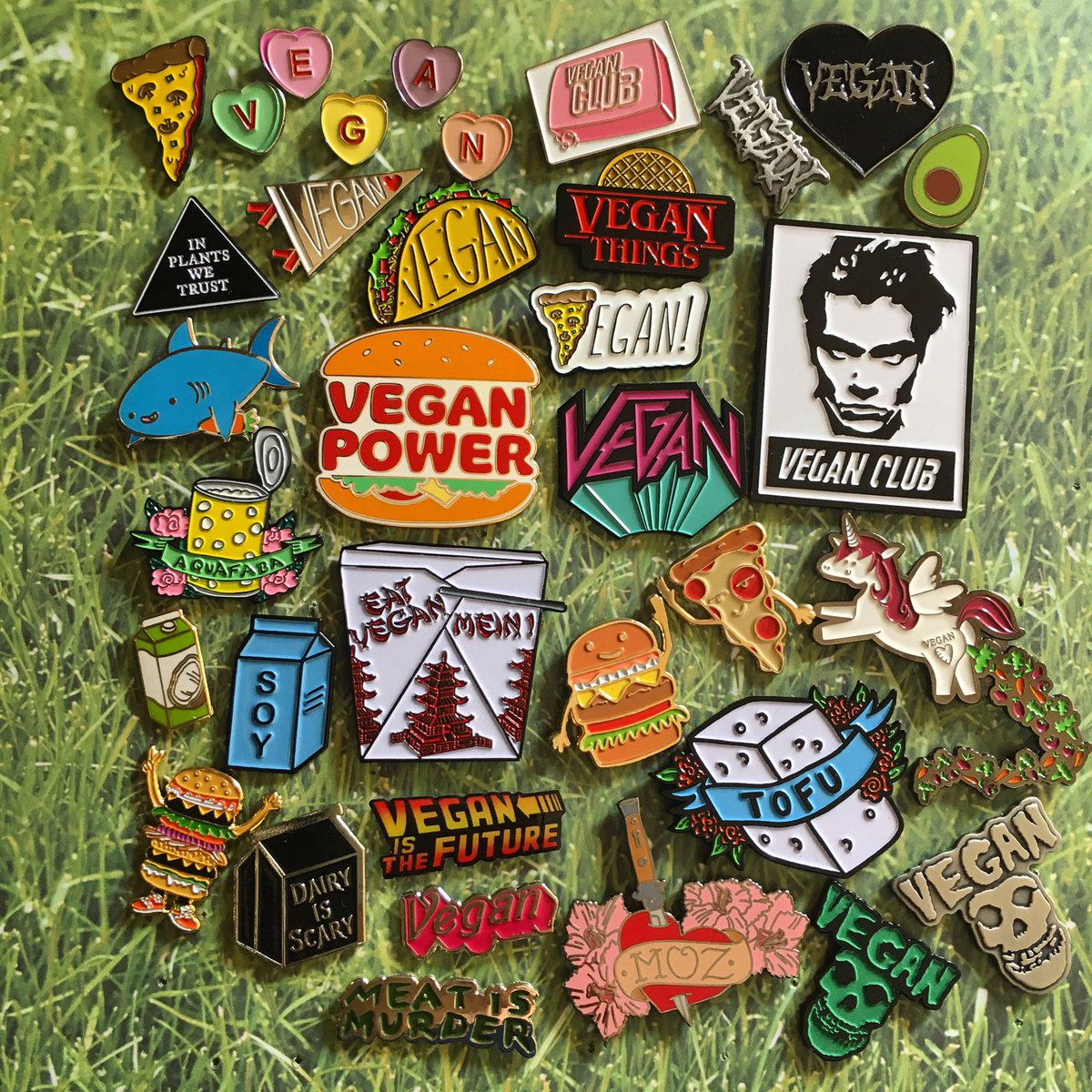 VeganPower_co's tweet photo. I think it's fair to say I have the ultimate #vegan flair collectionπ±π
#Veganpins & vegan-ish pins & pins by vegan makers! #govegan
ππ€πΌβοΈπ€ https://t.co/wKJHZsTKjU