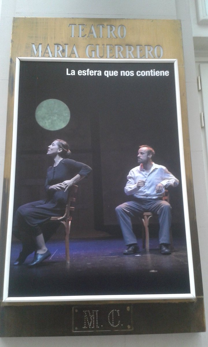 <a href="/centrodramatico/">CDN</a> #LaEsferaQueNosContiene "Qué buen homenaje para los maestros de la República;  Enhorabuena a su Texto y Actores". BRAVO