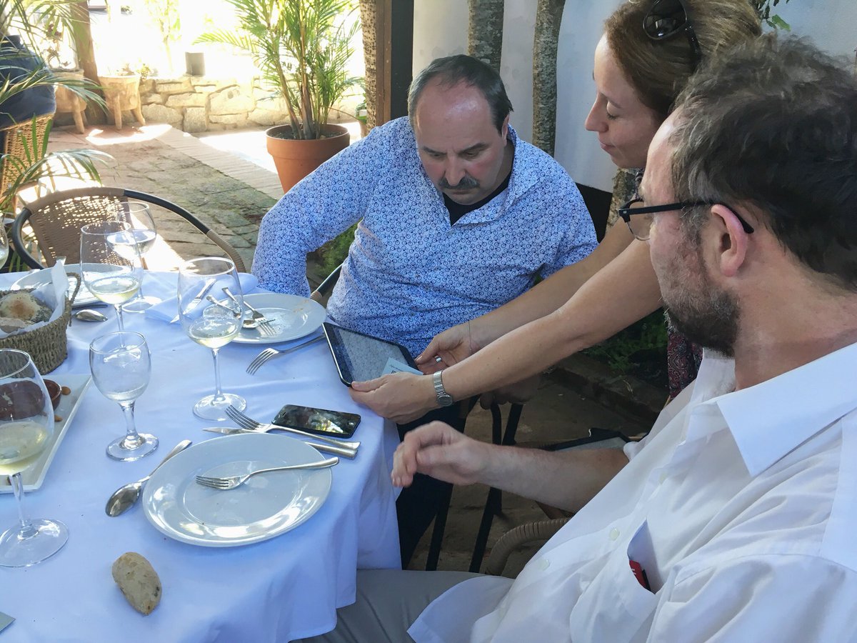UruguayMeats's tweet photo. Almuerzo de carnes uruguayas con trazabilidad del campo al plato. Asado y bife ancho cuota 481 #traceability #uruguaybeef #FromNatureToTable https://t.co/WbTluDUJkJ